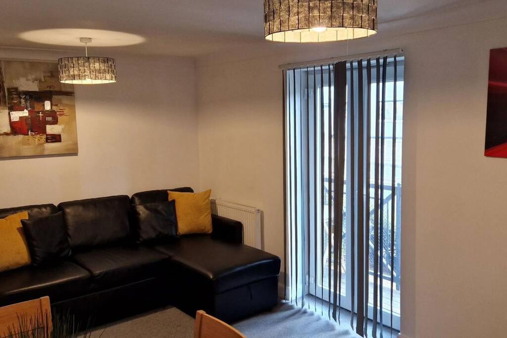 Greenhithe Cosy Apartment, Netflix And Sport Channels Exterior foto